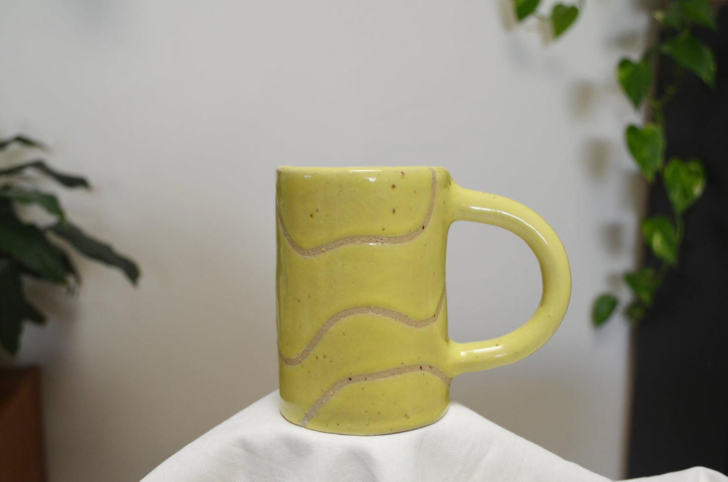 Lemon Wavy Mug