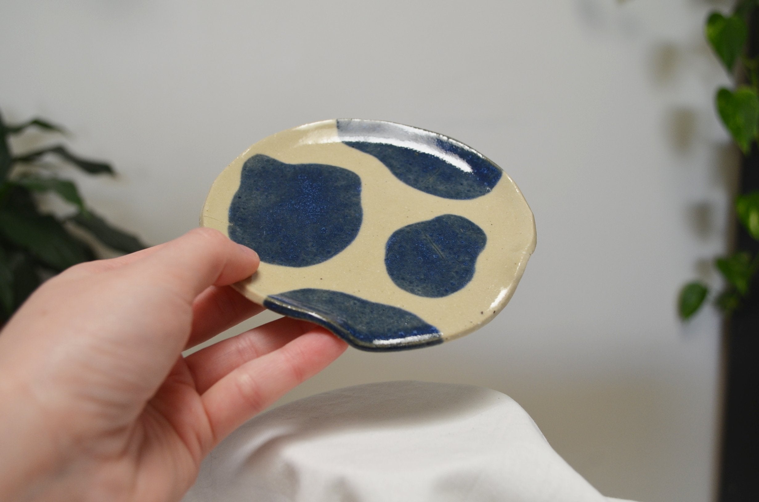 Blueberry Cow Spot Spoon Rest